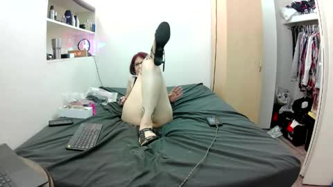 Empress Lillth online show from April 2026 07:58:02 PM