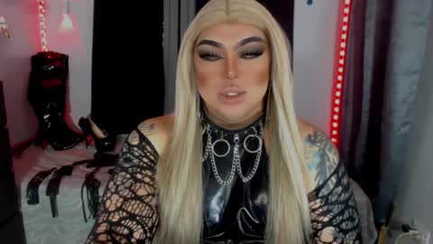 Mistress Michelle online show from March 2026 11:26:02 PM