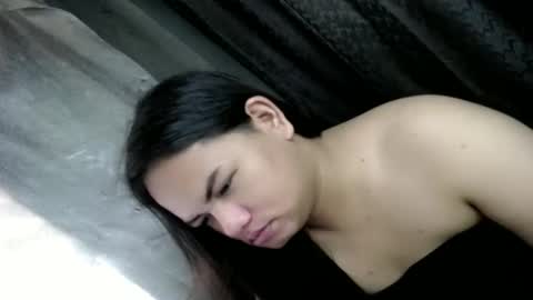 empressrheo online show from April 2026 05:19:01 AM