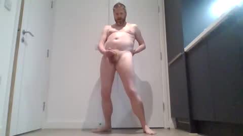 emrys2016833836 online show from March 2026 04:11:02 PM