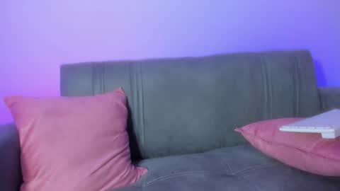 Emy online show from February 2025 12:39:02 PM