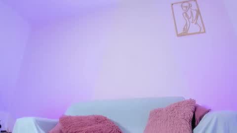 Emy online show from March 2025 10:57:01 AM