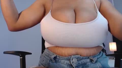 Emy online show from September 2025 08:02:01 PM