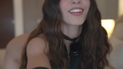 Eimi3 online show from January 2025 07:27:01 PM