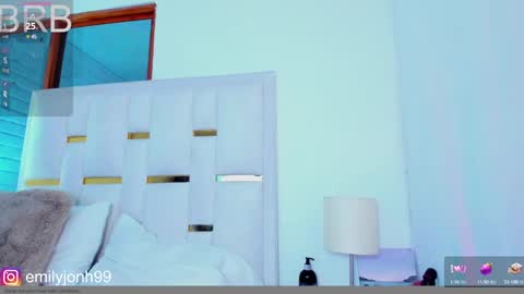 EMYLY  online show from January 2025 03:01:02 AM