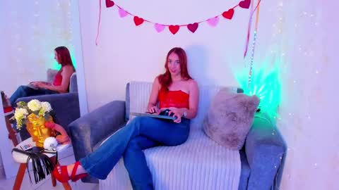 EMYLY  online show from February 2025 10:48:01 PM