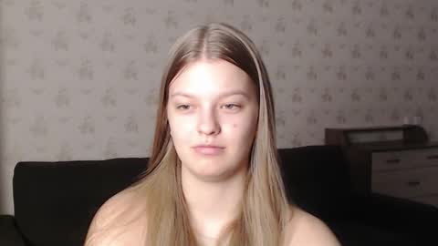 EmySway online show from February 2025 08:27:02 AM