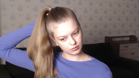 EmySway online show from February 2025 11:10:02 AM