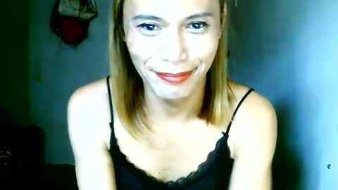 CHUN LY online show from June 2026 12:48:02 AM