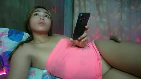   Nikki Shane  online show from May 2026 01:33:02 AM