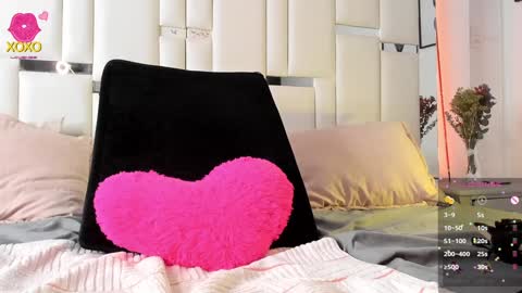 Snapshot of enchanttress chatting on February 2025 05:20:02 AM Enchanttress online show from February 2025 05:20:02 AM