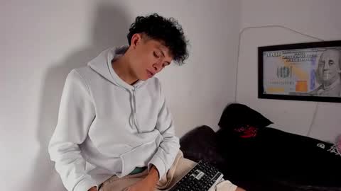 Salo online show from March 2026 06:50:02 AM