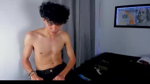 Salo online show from April 2026 03:28:02 PM