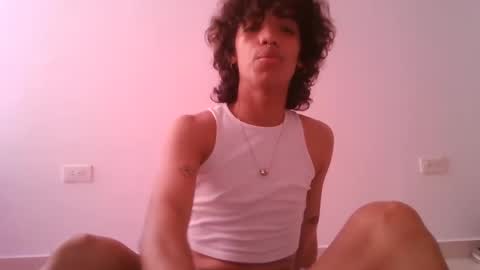 engel20042001 online show from December 2024 06:15:01 PM