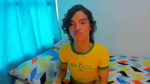 engel20042001 online show from December 2024 04:39:01 PM