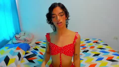 engel20042001 online show from December 2024 03:55:01 PM