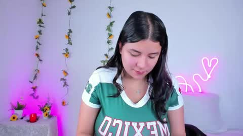 Snapshot of engelstonee chatting on June 2026 12:42:02 PM online show from June 2026 12:42:02 PM
