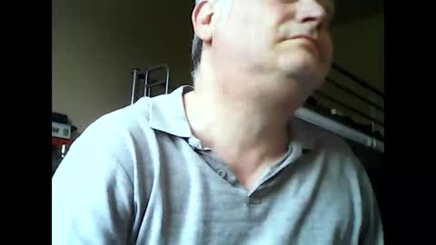 englishguysurrey online show from June 2026 04:59:01 AM