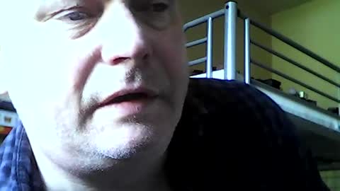 englishguysurrey online show from June 2026 06:15:02 AM