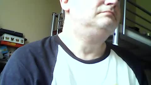 englishguysurrey online show from June 2026 01:48:02 PM
