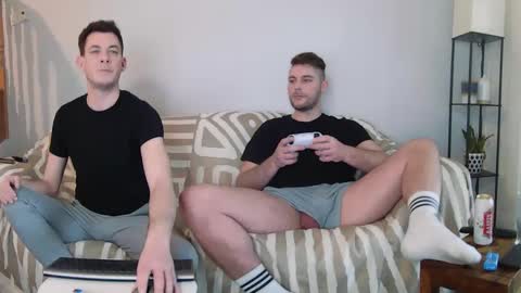 Englishladxxx online show from February 2025 03:59:01 PM