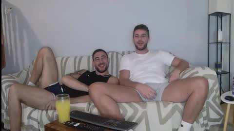 Englishladxxx online show from September 2025 08:20:02 PM
