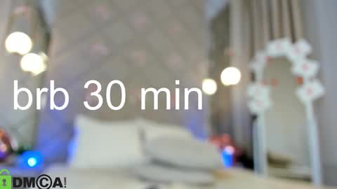 Snapshot of enigmatic_ella chatting on March 2026 05:08:02 AM Ella online show from March 2026 05:08:02 AM