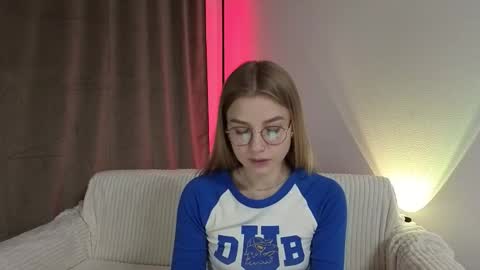 enjoyeverymoment_ online show from September 2025 07:49:02 PM