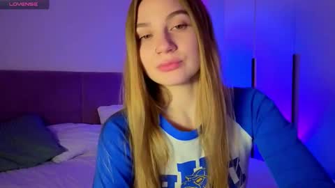 enjoyeverymoment_ online show from October 2025 04:16:01 PM