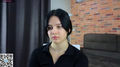 Sani online show from September 2025 08:19:01 PM