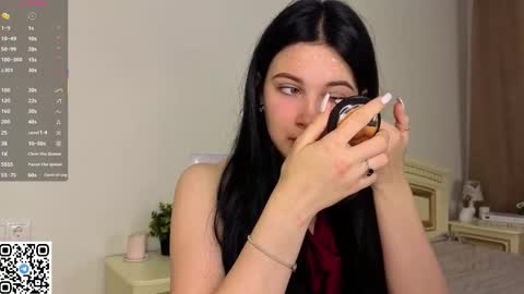 Sani online show from October 2025 08:17:01 PM