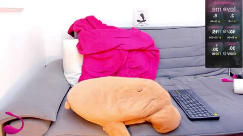 enrique online show from January 2025 08:16:02 PM