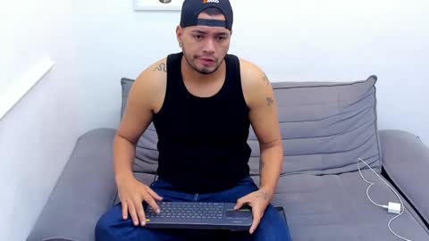 enrique online show from January 2025 06:14:01 PM