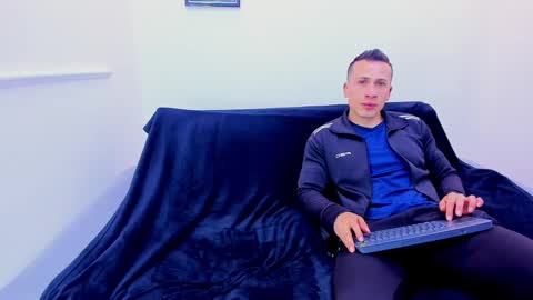 enrique online show from March 2025 01:17:01 PM