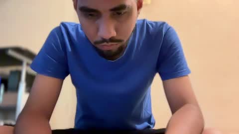 Enriquegc197 online show from January 2025 08:05:02 PM