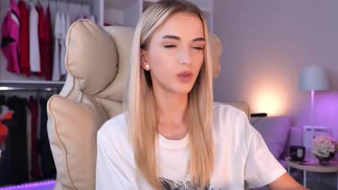 entya online show from October 2025 06:41:02 AM