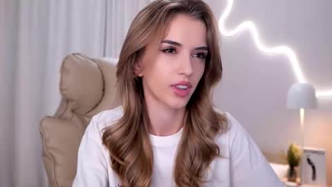 entya online show from November 2025 07:30:02 AM