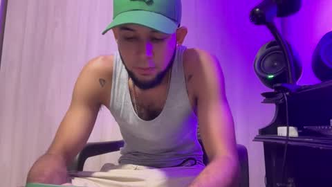 enyel_100 online show from January 2026 07:43:02 AM