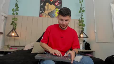 ENZO online show from October 2025 03:49:01 PM