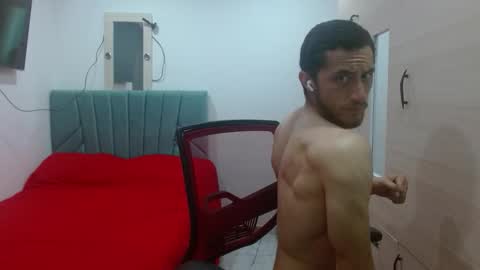 enzo_savage online show from November 2025 03:24:02 PM