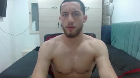 enzo_savage online show from November 2025 05:56:01 PM
