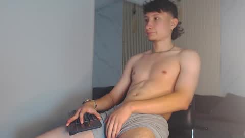 enzo_steel online show from September 2025 02:15:02 AM