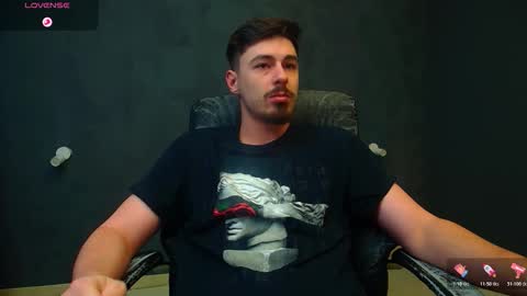 EnzoRace online show from November 2025 06:24:02 AM