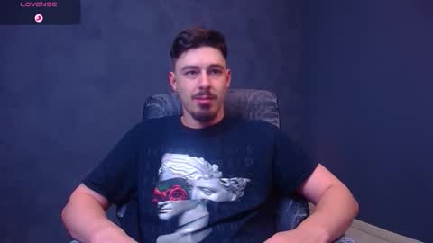 EnzoRace online show from November 2025 06:26:02 AM