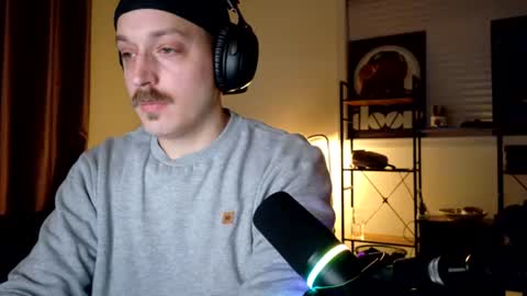 epic_travels1992 online show from April 2026 09:15:01 AM