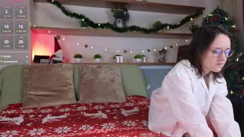 Kira online show from January 2026 01:19:01 AM