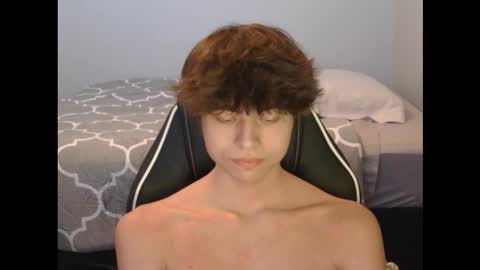 Snapshot of eprahsdahc chatting on December 2025 04:17:01 AM eprahsdahc online show from December 2025 04:17:01 AM