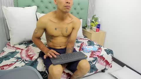 erack_and_emmy online show from September 2025 03:42:02 AM