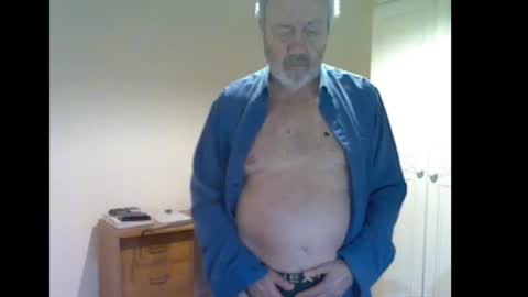 erasmus_d online show from January 2026 06:13:02 PM