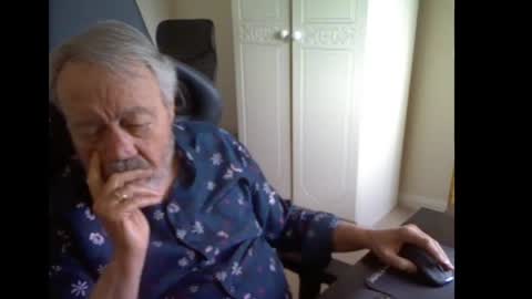 erasmus_d online show from June 2026 06:02:01 PM